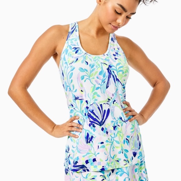 Lilly Pulitzer Tops - Lilly Pulitzer Luxletic Resort White Shell Beach Tank Top